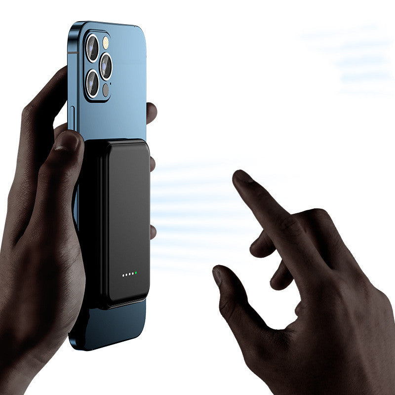 MagBoost 10000 – Pocket Fast Charger
